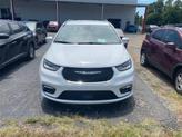 Thumbnail of 2021 Bright White Clearcoat Chrysler Pacifica
