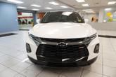 Thumbnail of 2022 Iridescent Pearl Tricoat Chevrolet Blazer
