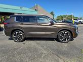 Thumbnail of 2022 Deep Bronze Metallic Mitsubishi Outlander