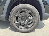 Thumbnail of 2023 Diamond Black Crystal Pearlcoat Jeep Compass