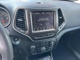 Thumbnail of 2022 Diamond Black Crystal Pearlcoat Jeep Cherokee