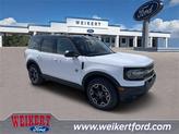 Photo of 2025 Oxford White Ford Bronco Sport