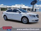 Photo of 2015 Summit White Buick LaCrosse