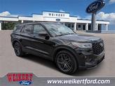 Photo of 2025 Black Metallic Ford Explorer