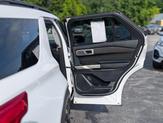 Thumbnail of 2020 Oxford White Ford Explorer