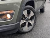 Thumbnail of 2018 Olive Green Pearlcoat Jeep Compass