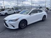 Thumbnail of 2025 Pear Lexus ES 350