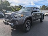 Thumbnail of 2018 Magnetic Gray Metallic Toyota Tacoma