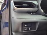Thumbnail of 2022 Blue Toyota Highlander