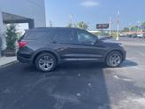 Thumbnail of 2022 Agate Black Metallic Ford Explorer