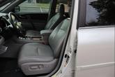 Thumbnail of 2013 Blizzard Pearl Toyota Highlander