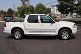 Thumbnail of 2005 Oxford White Clearcoat Ford Explorer Sport Trac