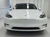 Thumbnail of 2022 Pearl White Multi-Coat Tesla Model Y