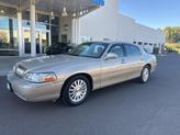 Thumbnail of 2004 Tan Lincoln Town Car