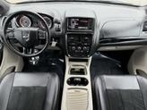 Thumbnail of 2017 Billet Silver Metallic Clearcoat Dodge Grand Caravan