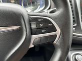 Thumbnail of 2016 Bright White Clearcoat Chrysler 200