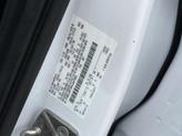 Thumbnail of 2019 Oxford White Ford Escape