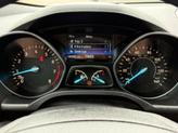 Thumbnail of 2019 Oxford White Ford Escape