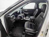 Thumbnail of 2022 White Ford Explorer