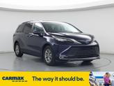Photo of 2022 Blue Toyota Sienna