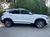 Thumbnail of 2023 Snow White Pearl Kia Seltos