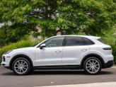 Thumbnail of 2020 White Porsche Cayenne