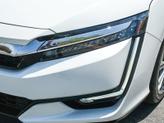 Thumbnail of 2019 White Honda Clarity Plug-In Hybrid