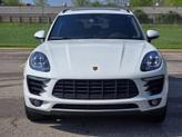 Thumbnail of 2018 White Porsche Macan