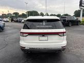 Thumbnail of 2025 Pristine White Metallic Tri-Coat Lincoln Aviator