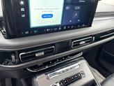 Thumbnail of 2025 Pristine White Metallic Tri-Coat Lincoln Aviator