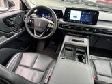 Thumbnail of 2025 Pristine White Metallic Tri-Coat Lincoln Aviator