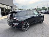 Thumbnail of 2025 Infinite Black Metallic Clearcoat Lincoln Nautilus