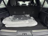 Thumbnail of 2024 Diamond Red Metallic Tinted Clearcoat Lincoln Navigator