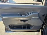 Thumbnail of 2025 Infinite Black Metallic Clearcoat Lincoln Navigator