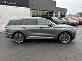 Thumbnail of 2025 Asher Gray Metallic Clearcoat Lincoln Aviator