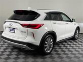 Thumbnail of 2020 White INFINITI QX50