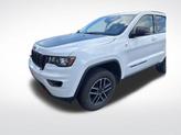 Thumbnail of 2019 Bright White Clearcoat Jeep Grand Cherokee
