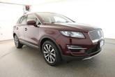 Thumbnail of 2019 BURGUNDY VELVET MET TINTED CC Lincoln MKC
