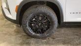 Thumbnail of 2026 Polar White Tricoat Chevrolet Traverse