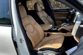 Thumbnail of 2018 White Porsche Cayenne