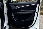 Thumbnail of 2019 White Diamond Pearl Acura MDX