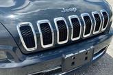 Thumbnail of 2018 Gray Jeep Cherokee