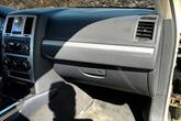 Thumbnail of 2008 Cool Vanilla Clearcoat Chrysler 300