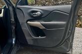 Thumbnail of 2017 Granite Crystal Metallic Clearcoat Jeep Cherokee