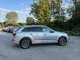 Thumbnail of 2018 Florett Silver Metallic Audi Q7