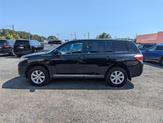 Thumbnail of 2012 Black Toyota Highlander