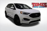 Photo of 2023 Star White Metallic Tri-Coat Ford Edge