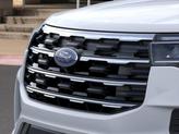 Thumbnail of 2025 White Ford Explorer