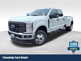 Photo of 2025 Oxford White Ford F-350