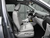 Thumbnail of 2017 Lunar Silver Metallic Honda Pilot